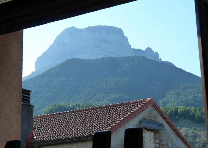 Puerta De Ordesa Apartment Laspuna